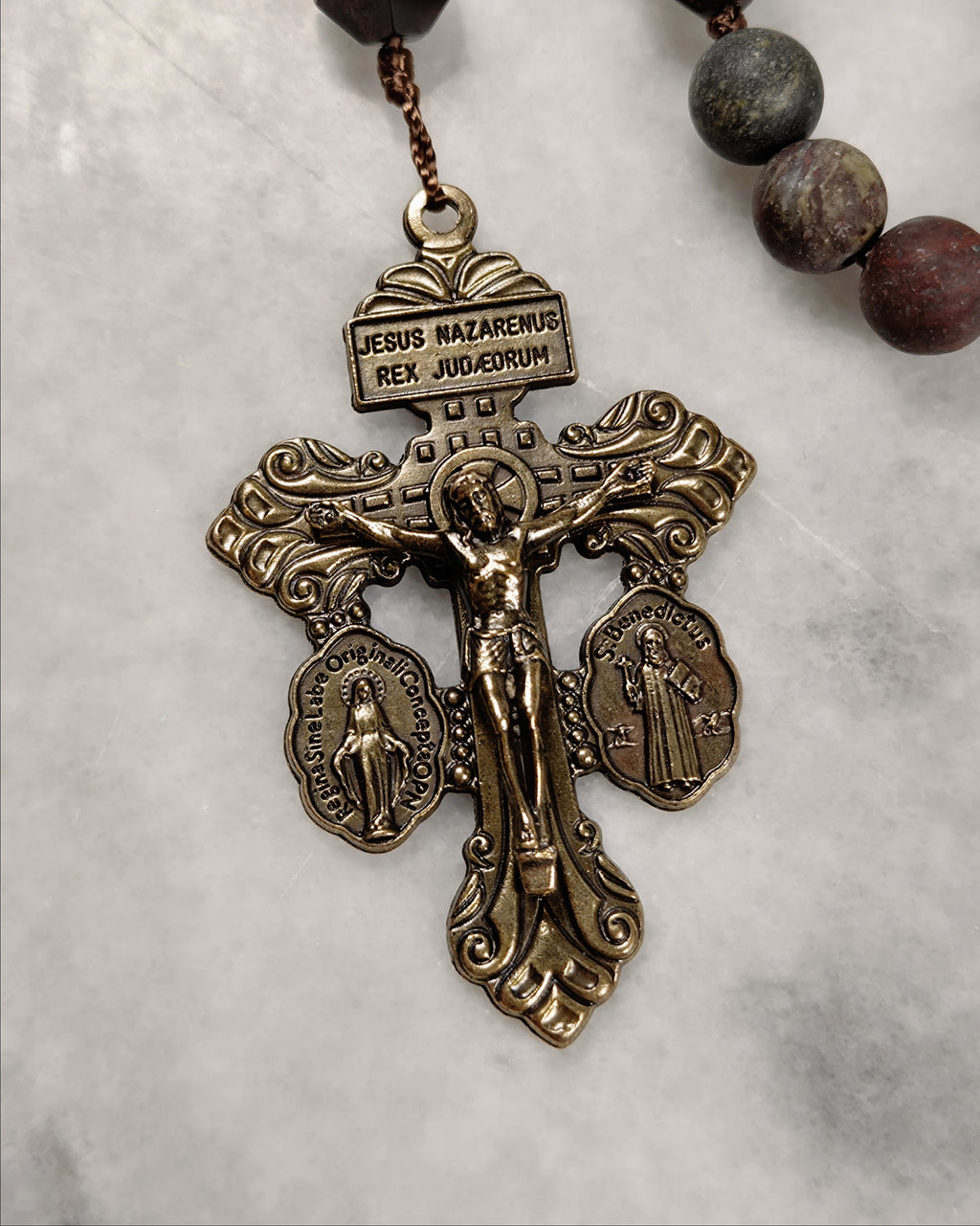 The Holy Face | Triple Threat Rosary