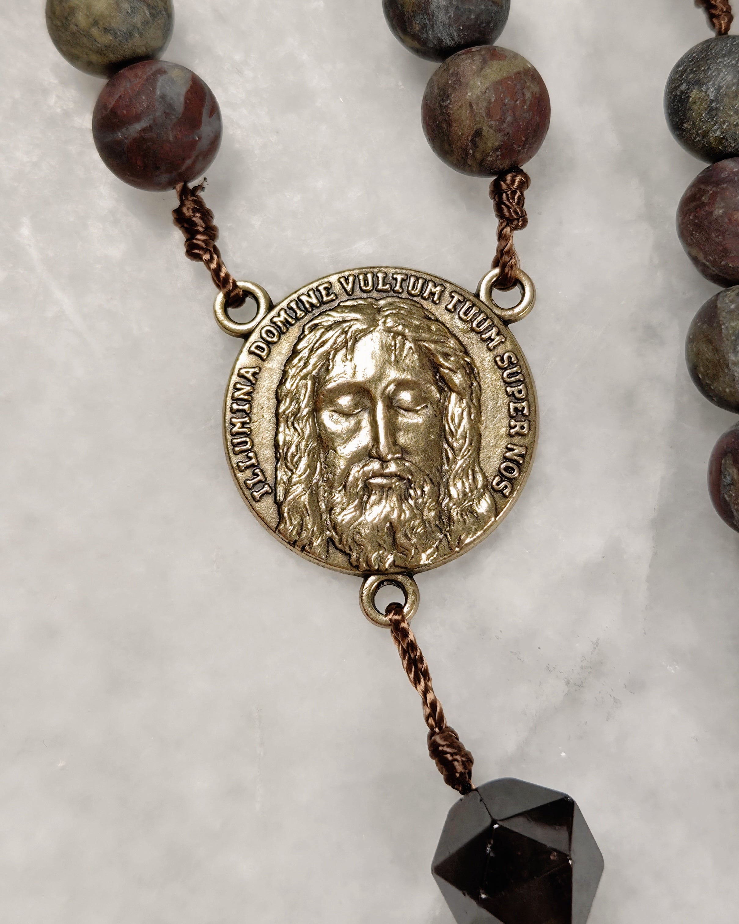 The Holy Face | Triple Threat Rosary
